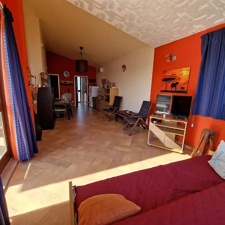 Casa Di Poseidone ブルコリ