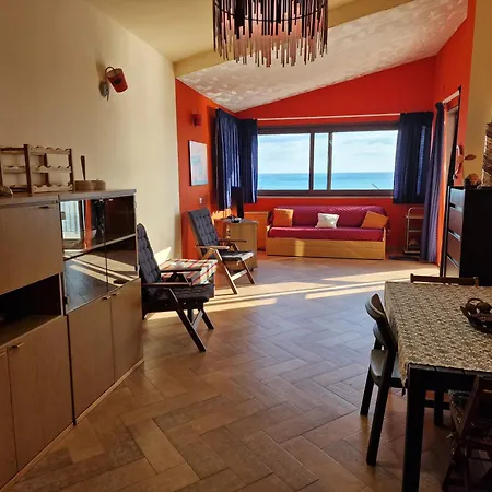 Casa Di Poseidone 別荘 ブルコリ