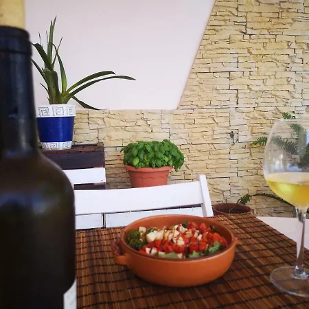 בית נופש Casa Di Poseidone ברוקולי