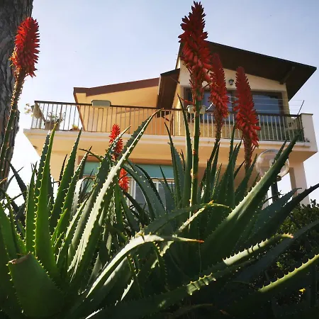 בית נופש Casa Di Poseidone *