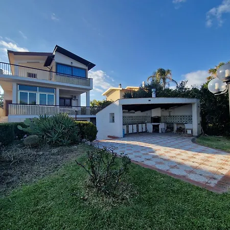Holiday home Casa Di Poseidone Brucoli