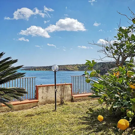 Casa Di Poseidone * Brucoli
